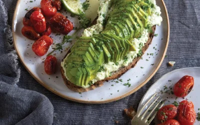 TOSTADA CON PALTA