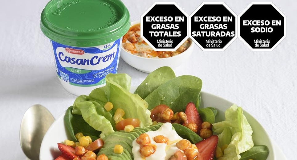 ENSALADA CON ADEREZO DE GARBANZOS